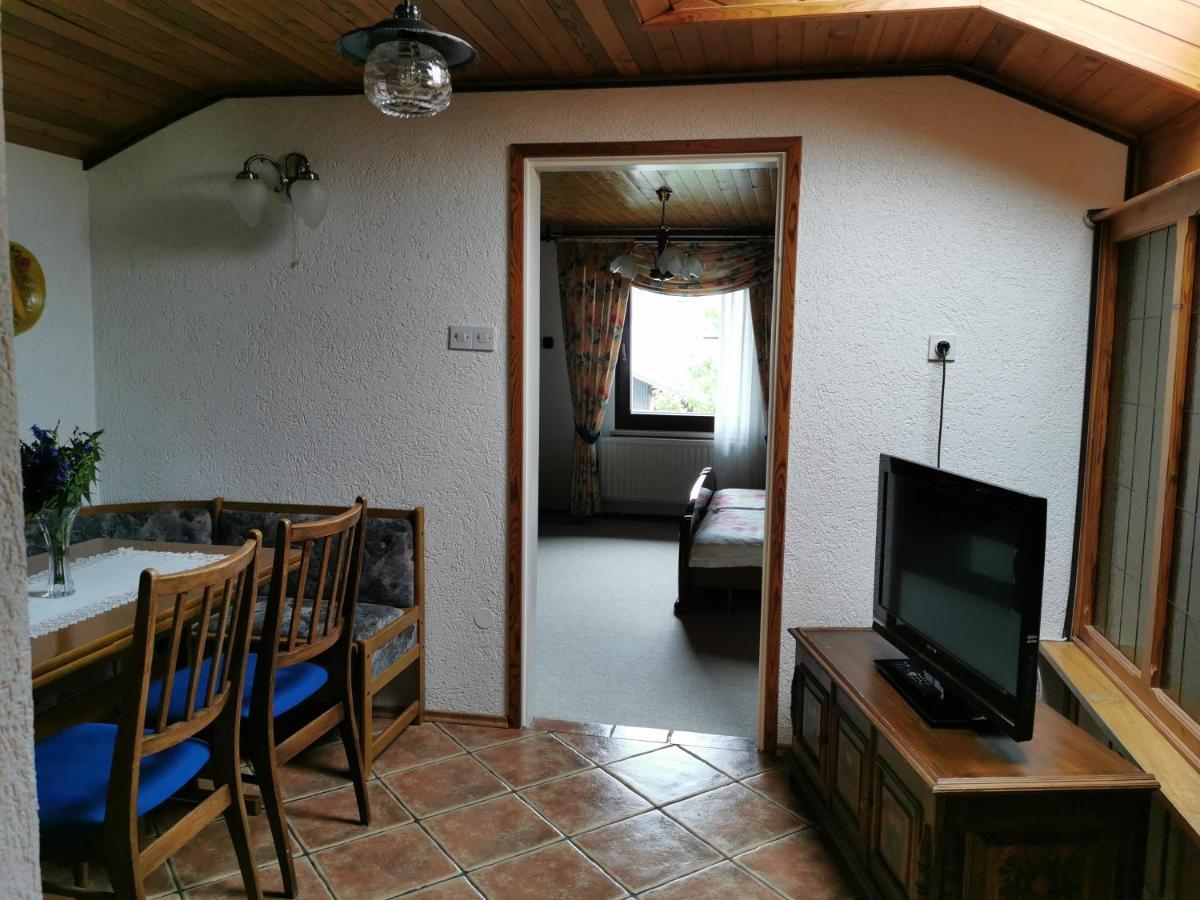 Apartment Zvab Бохин Екстериор снимка